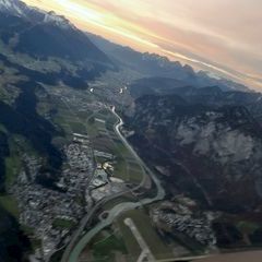 Flugwegposition um 15:12:16: Aufgenommen in der Nähe von Gemeinde Navis, Navis, Österreich in 2843 Meter